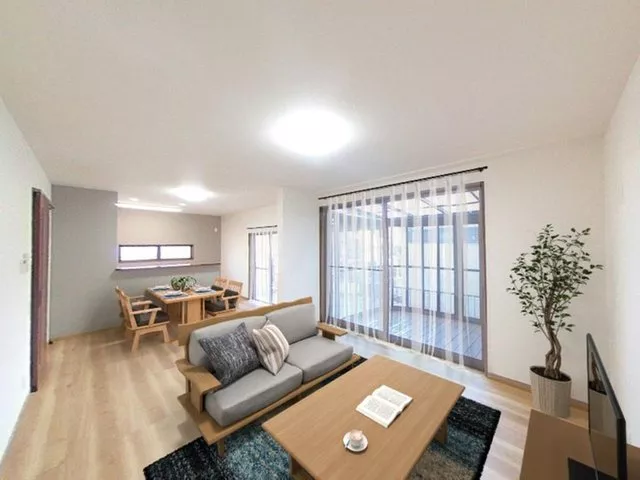 [Open House Held] Interior and exterior renovations completed / New seismic standards compliant / Parking for 2 cars available / Lawson Sekiyamada