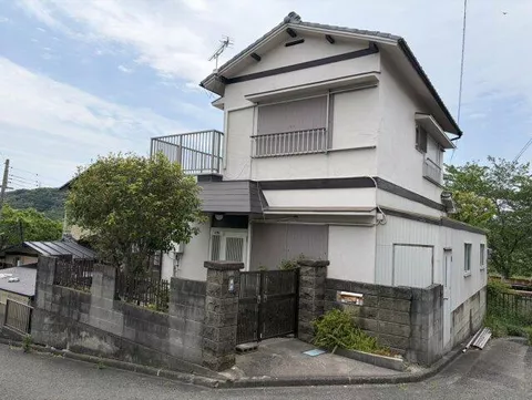 Wakayama City, Iso no Ura (Kada Station) 2-story 4DK