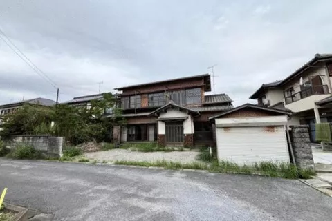 Sanmu County, Yokoshiba-Hikari Town, Kuriyama (Yokoshiba Station) 2-story 7DK
