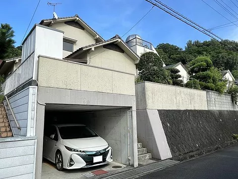 Used single-family home in Shimoidai Town, Matsuyama City, Ehime Prefecture - for sale