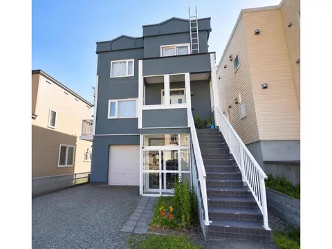 ◆Good sunlight exposure × spacious living in a detached house◆