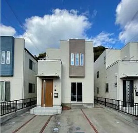 Used single-family home Wakayama City Honwaki house