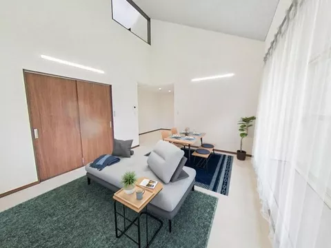 Open house event currently under renovation, vaulted ceiling, walk-in closet, parking for 2 cars