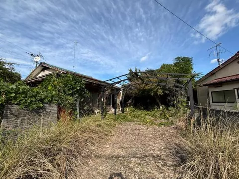 Arao-shi, Arao-shi, Japan （Arao-station） Single-story building, 7SDK

1.5 million yen