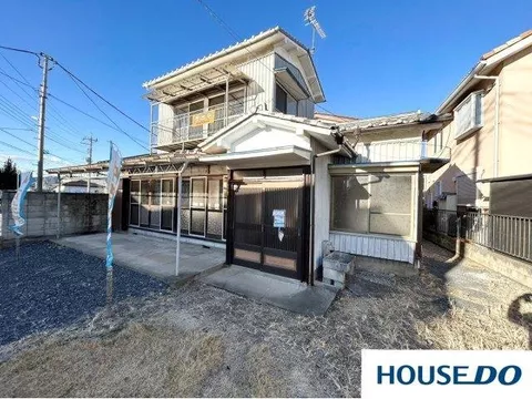 This property has a separate washroom.