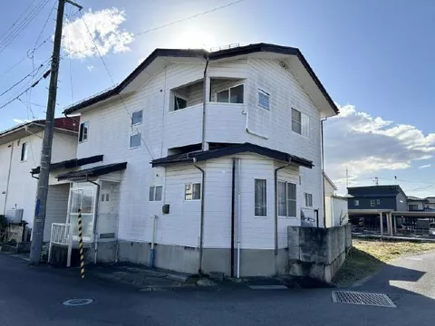 Higashikuno-moto 2-chome, Tendou City (Tendou Station) 2-story building 4LDK