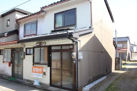 Takaoka City, Shimizu-cho 2-chome (Takaoka Station) 2-story building 4K
