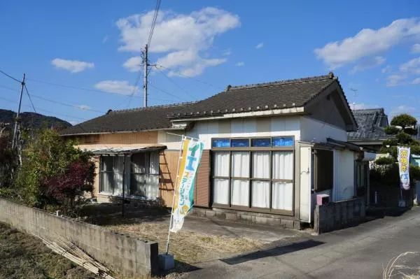 Kirishima City, Hayato Town （Hitoyama Station） Single story house 4K

1.5 million yen