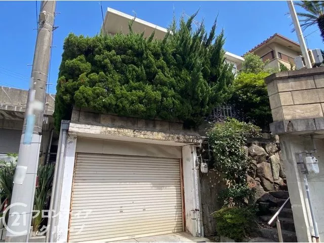[RC construction house with a good view + immediate viewing available!] ■ Good sunlight in a quiet residential area on a hill