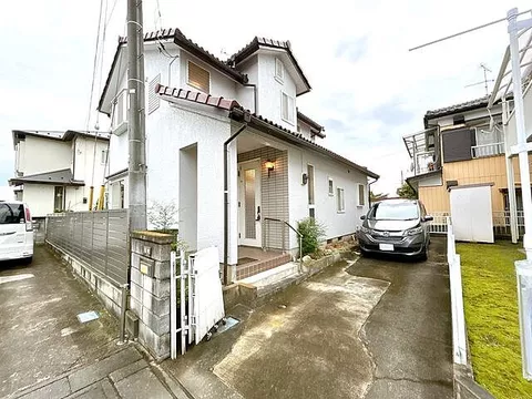 Used single-family home in Wakazumi 3-chome, Honjo City