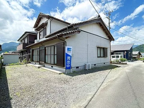 Used single-family home, Ochi-cho, Takaoka-gun, Ochi, single-family home