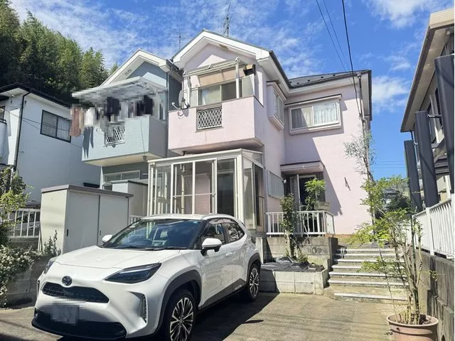 A spacious 3LDK with a sunroom where the sunlight and breeze are pleasant.