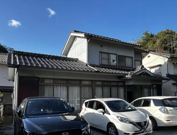2F 5DK in Nagasawa-cho, Hamada-shi, Hamada (Hamada Sta.)

10,990,000 yen