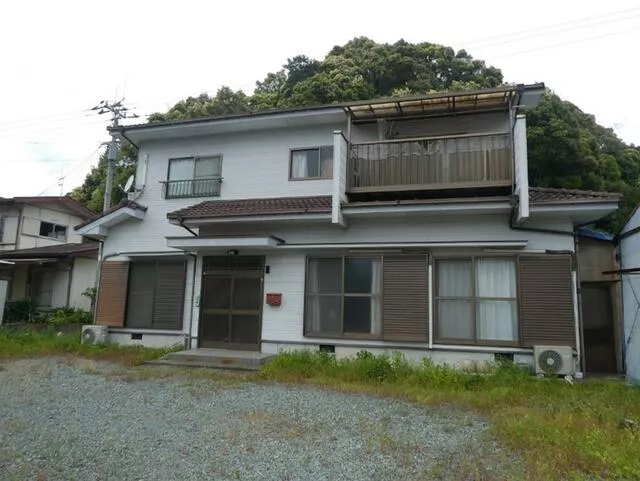 Ozu City, Yuzuki (Iyo-Ozu Station), 2-story, 8DK