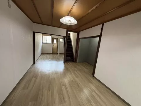 2-chome, Toyonaka, Toyonaka City (Shonai Station) Single-story studio