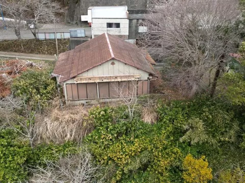 Close to Kiyosumi Temple, famous for the first sunrise! Great view ◎ You can see the sea from inside the building.