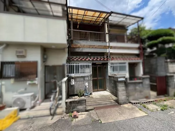 Terakata Motomachi 1-chome, Moriguchi City (Moriguchi City Station) 2-story building 3DK