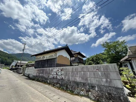 Seiyo City, Uwacho Sakado (Kami-Uwa Station), single-story building, 10DK