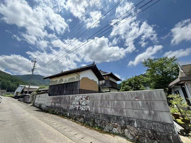 Seiyo City, Uwacho Sakado (Kami-Uwa Station), single-story building, 10DK