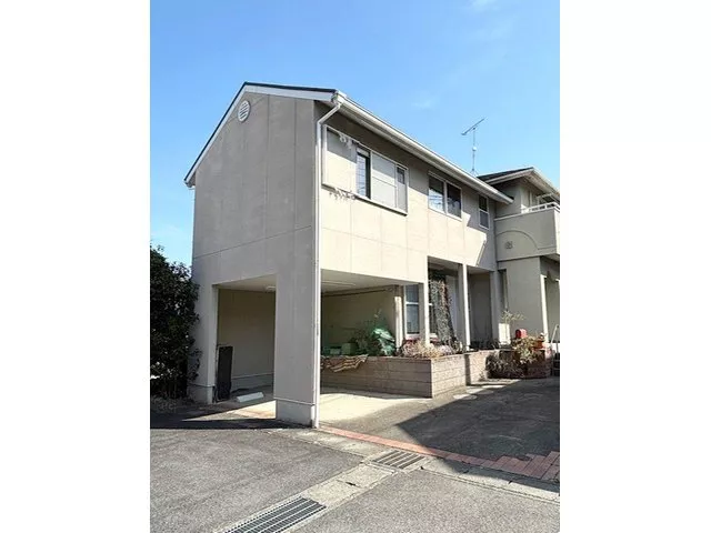 ◇All rooms with storage◇South facing, good sunlight◇Quiet residential area
