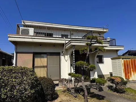 Used single-family home, Nankai Kada Line, Higashimatsue Station, 15 minutes on foot