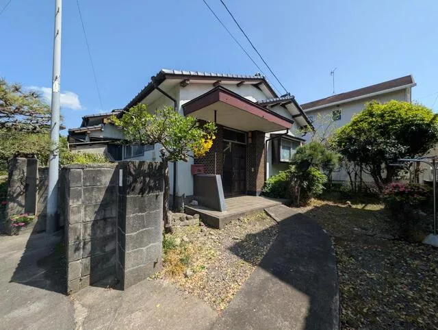 Kumamoto City, Nishi Ward, Rendaiji 4-chome (Tazaki Bridge Station) Single-story building 4DK