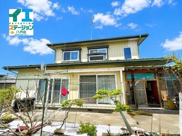 Hachinohe City, Oaza Ichikawa Town, Aza Kamioyachi (Mutsu Ichikawa Station) 2-story 4LDK