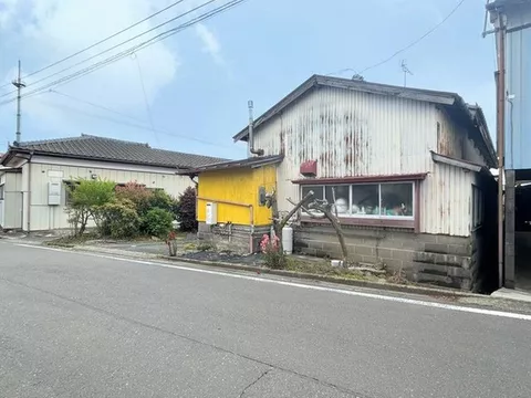 ■A living environment where you can feel nature and spend time freely, close to a park.