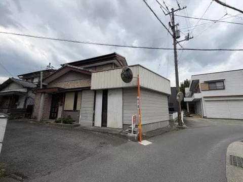 Tokushima City, Meito-cho 2-chome (Ayakui Station) 2-story 4DK