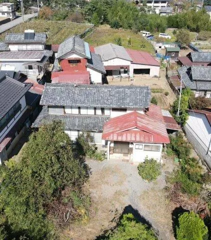 Minami-Alps City, Ueno (Ichikawa-Daimon Stn.) 2F 9DK

3,000,000 yen