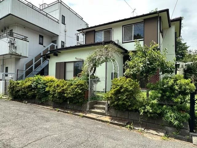 Kuwabashi (Yachiyo Midorigaoka Station) 5,000,000 yen