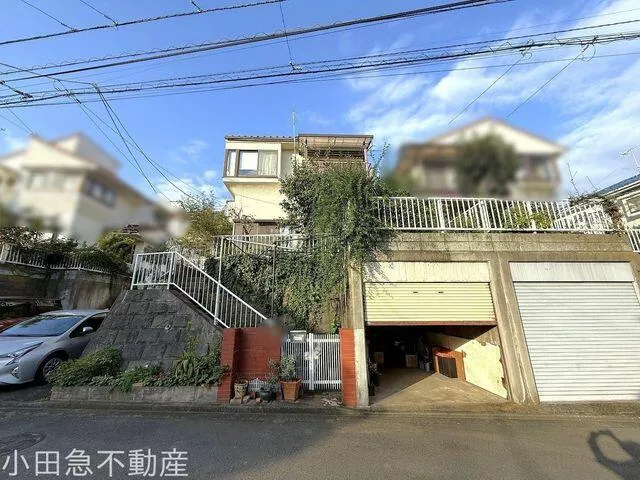 Zama City Nishikurihara 1-chome (Zama Station) two-story building 4LDK
