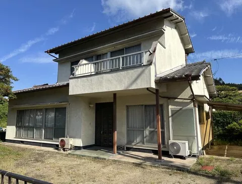 Sakaguchi District, Rishou Town, Oaza Shinjo (Rishou Station) 2-story 5DK