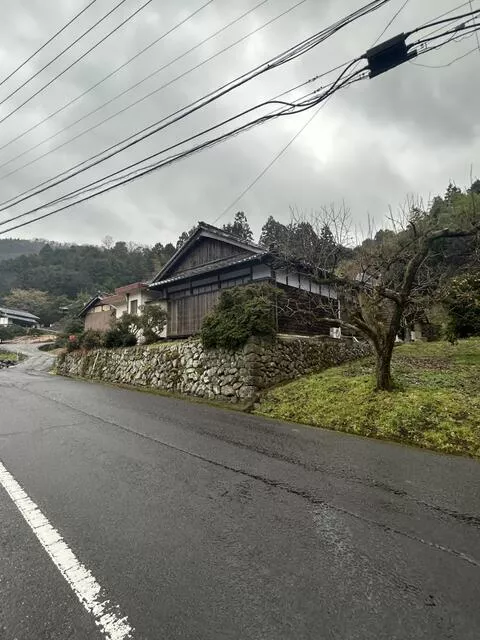 Shimokawa-cho, Shikokuchuo-city, Shikoku 5DK

1.5 million yen