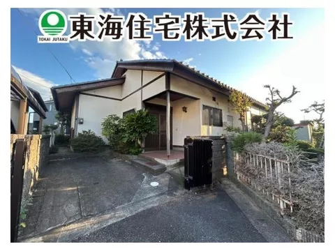Recommended for families, couples, and single households! Good access to Asaka Bypass!