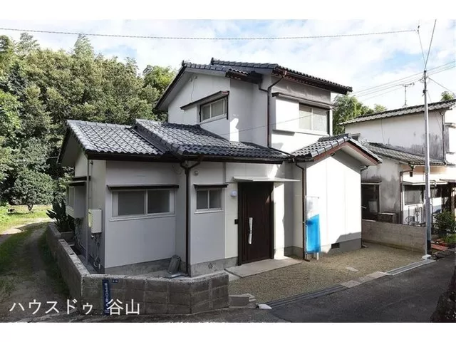 ■8 minutes walk to Nishikiodai Elementary School■Interior and exterior renovated■3LDK■Good sunlight exposure