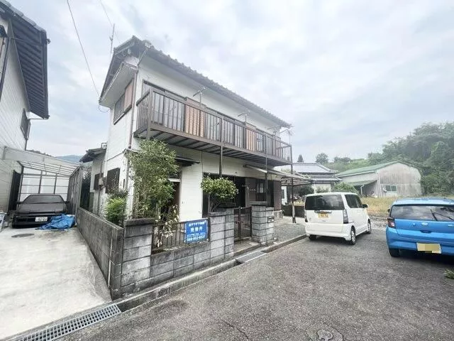 Tosa City Hasuike (Kusaka Station), 2-story building, 3LDK