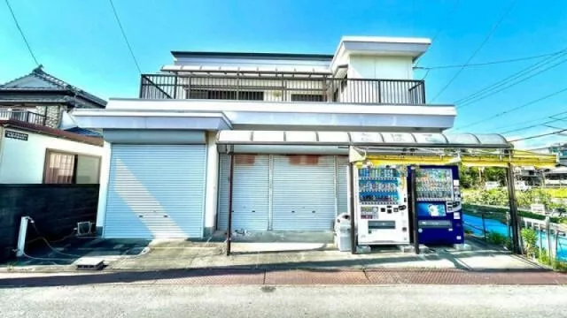 Kōnan City, Akaoka Town, Bessho-yama (Akaoka Station) 2-story building 9LDK