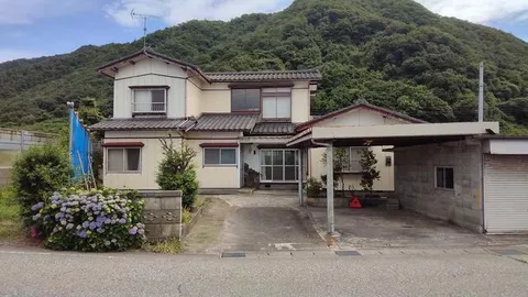 Tainai City, Haguro (Hirakida Station) 2-story building 8DK