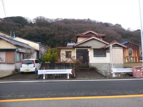Chita County, Minamichita Town, Oaza Toyohama Aza Uchida (Utsumi Station) 2-story 6K