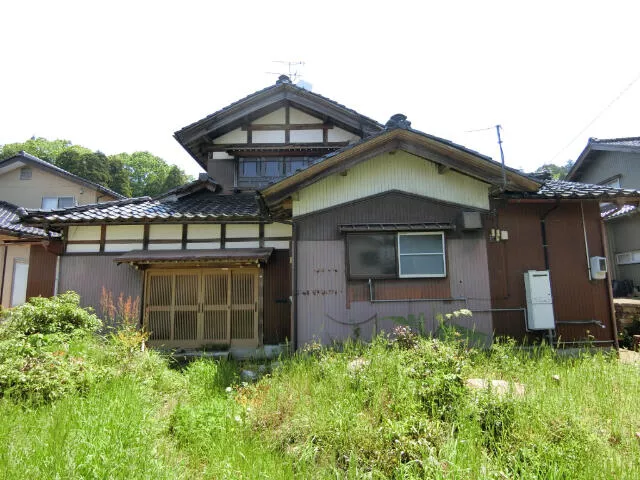 Hasadani Town, Komatsu City (Awazu Station) 2-story 5DK