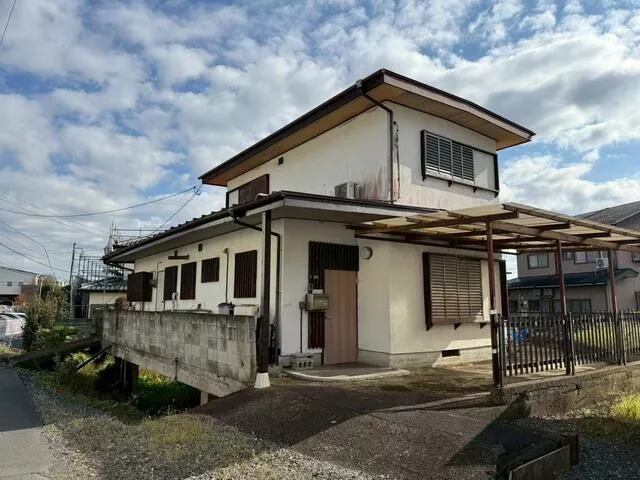 Tochigi City Sonobe Town 3-chome (Tochigi Station) 2-story 4DK