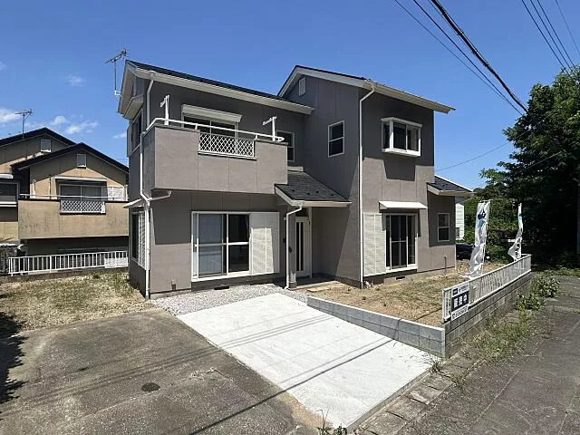 Used single-family home KEM Tomioka City Aino-ta Phase 1