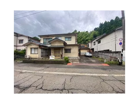Shinmei Town 2 (Kamo Station) 3,980,000 yen - Image 1