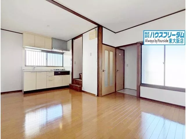 ☆ Viewing available today ☆ Monthly payments in the 20,000 yen range! Built-in garage to protect your car from rain and wind♪