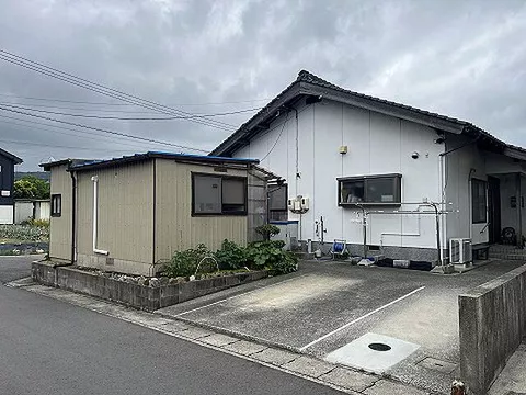 Used single-family home Tsunozu M Used Residence