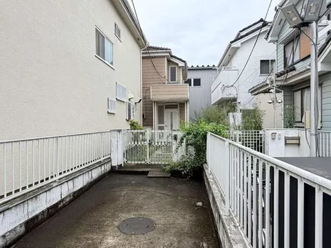 Oaza Furumi (Nishi Koizumi Station) 5 million yen