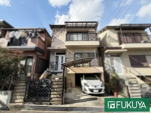 2F 4LDK, Yoneyamadai 1-chome, Kamimaki-cho, Kitakasegi-gun (Oji Sta.)

3,800,000 yen