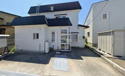 Hirosaki City, Oaza Jonan 1-chome (Seiai Chuko-mae Station) 2-story 7DK