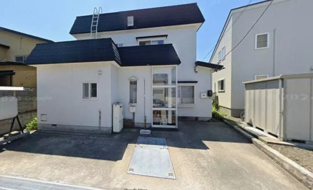 Hirosaki City, Oaza Jonan 1-chome (Seiai Chuko-mae Station) 2-story 7DK